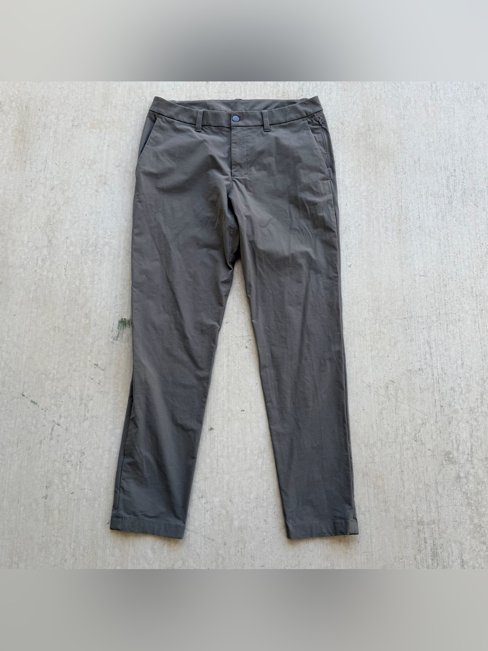 Lululemon ABC Commission Pants Men Size 33 Pewter Golf Stretch